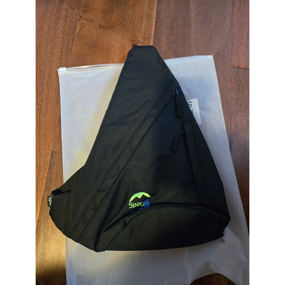 SPORTS‎ EDGE BlackCrossbody Sling Bag Chest Pack Adjustable Strap
